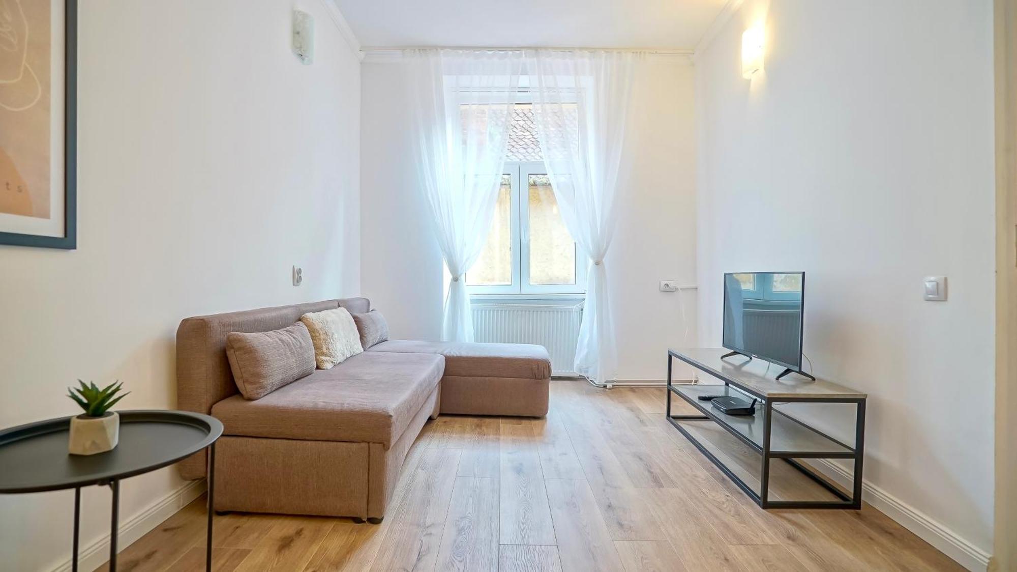 Comfort Apartment Baritiu Braşov Eksteriør bilde